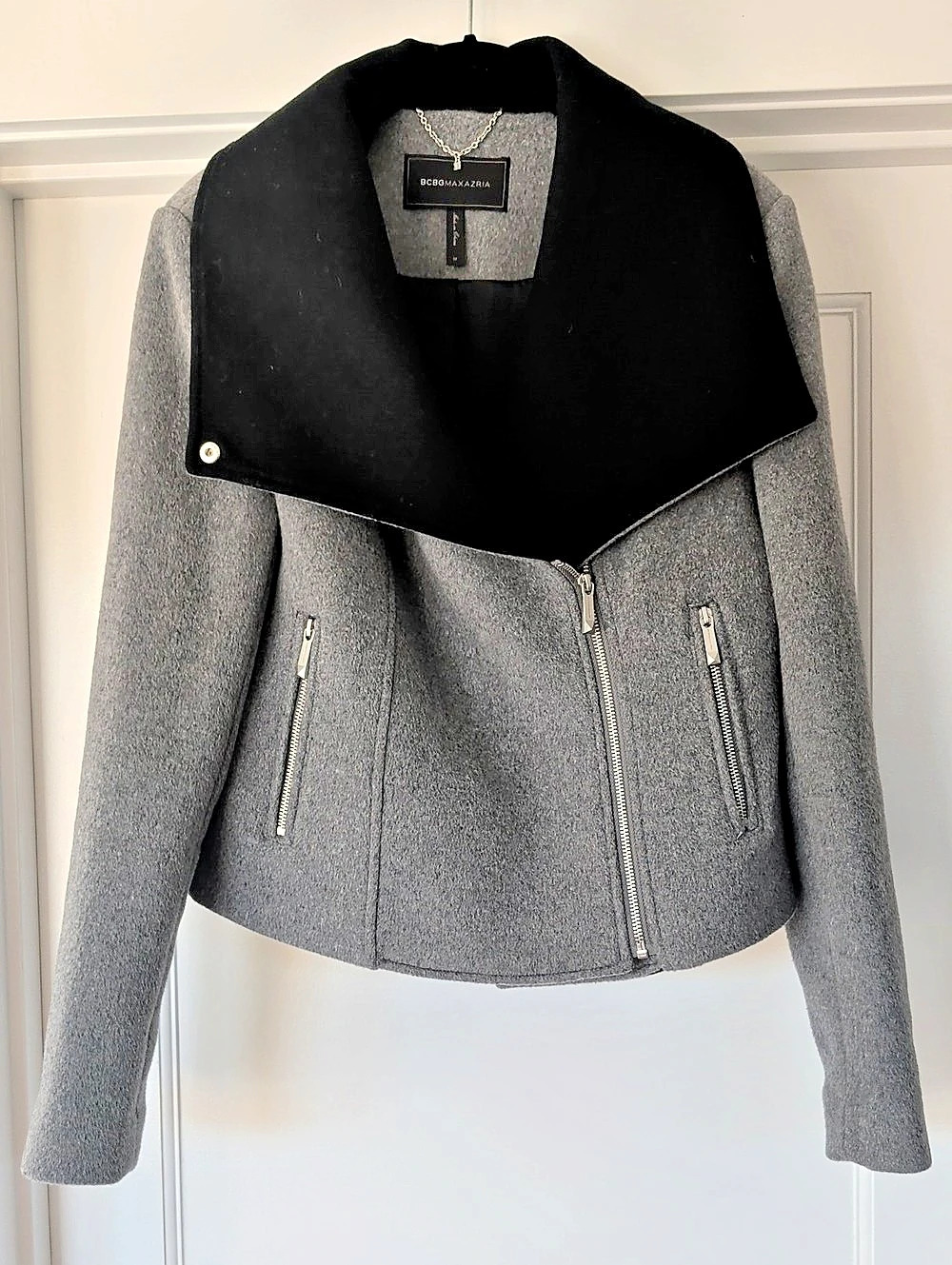 BCBGMAXAZRIA Gray & Black Moto Jacket Size Medium Like New